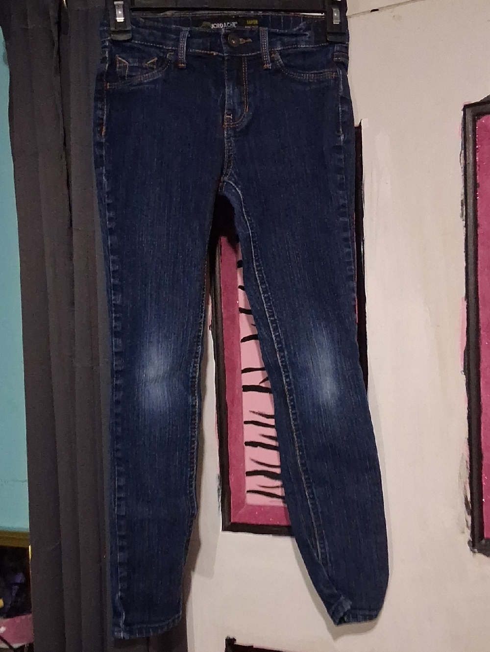 Jordache Skinny Jeans in Dark Blue Wash